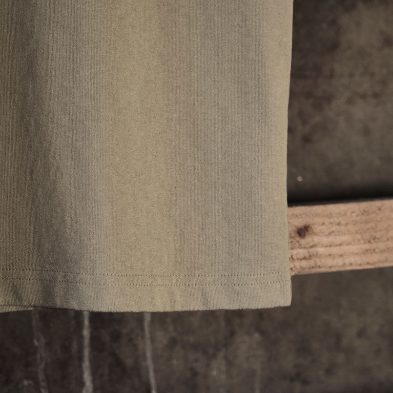 T-Shirt "Vintage Tee" T-Shirt "Vintage Tee"